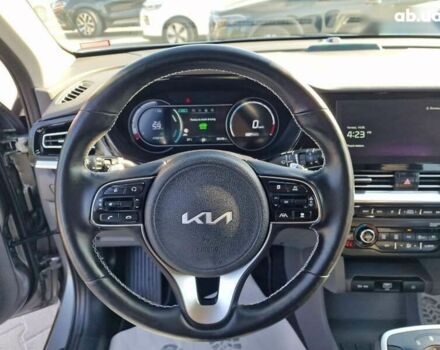 Киа Niro, объемом двигателя 0 л и пробегом 38 тыс. км за 18900 $, фото 23 на Automoto.ua
