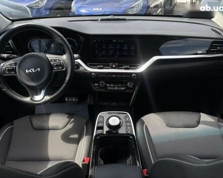 Киа Niro, объемом двигателя 0 л и пробегом 49 тыс. км за 23300 $, фото 13 на Automoto.ua