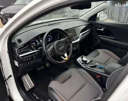 Киа Niro, объемом двигателя 0 л и пробегом 61 тыс. км за 25200 $, фото 22 на Automoto.ua
