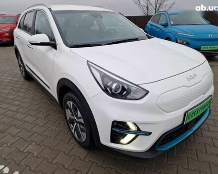 Кіа Niro, об'ємом двигуна 0 л та пробігом 107 тис. км за 20600 $, фото 5 на Automoto.ua
