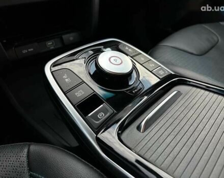 Киа Niro, объемом двигателя 0 л и пробегом 75 тыс. км за 23200 $, фото 10 на Automoto.ua