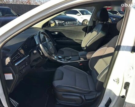 Киа Niro, объемом двигателя 0 л и пробегом 44 тыс. км за 23900 $, фото 28 на Automoto.ua