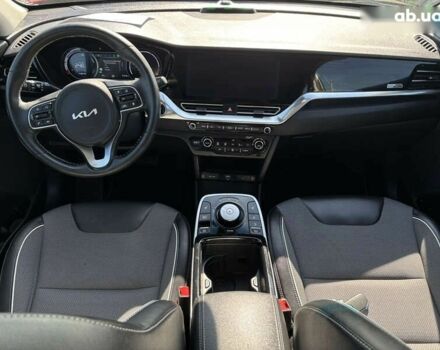 Киа Niro, объемом двигателя 0 л и пробегом 41 тыс. км за 21350 $, фото 19 на Automoto.ua