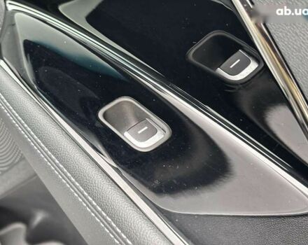 Киа Niro, объемом двигателя 0 л и пробегом 89 тыс. км за 21200 $, фото 7 на Automoto.ua