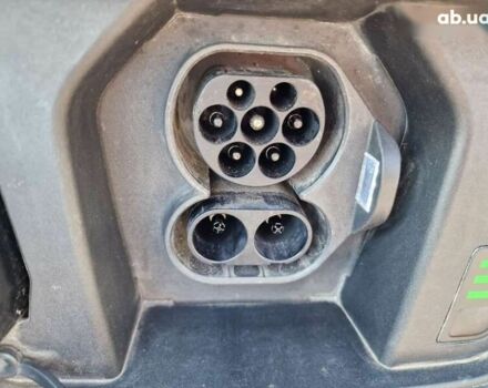 Киа Niro, объемом двигателя 0 л и пробегом 66 тыс. км за 23300 $, фото 4 на Automoto.ua