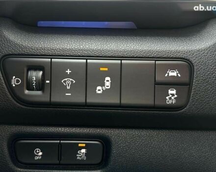 Киа Niro, объемом двигателя 0 л и пробегом 75 тыс. км за 23200 $, фото 6 на Automoto.ua