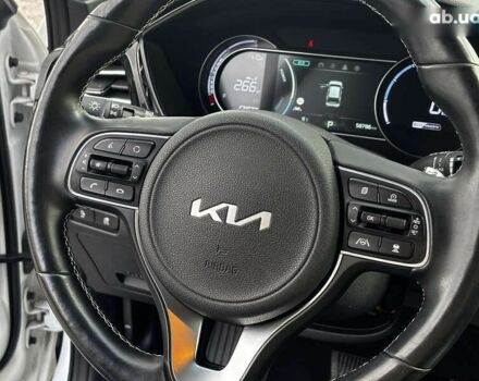 Киа Niro, объемом двигателя 0 л и пробегом 58 тыс. км за 24300 $, фото 12 на Automoto.ua