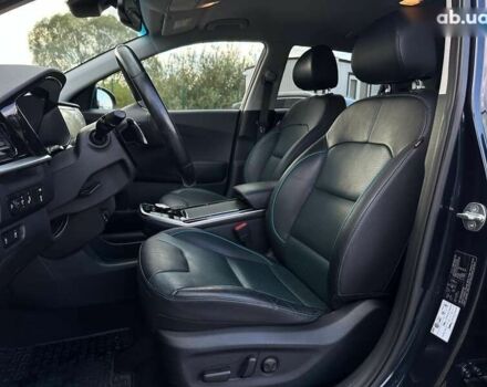 Киа Niro, объемом двигателя 0 л и пробегом 75 тыс. км за 23200 $, фото 2 на Automoto.ua