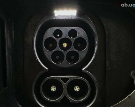 Киа Niro, объемом двигателя 0 л и пробегом 47 тыс. км за 24900 $, фото 23 на Automoto.ua