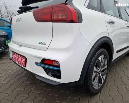 Кіа Niro, об'ємом двигуна 0 л та пробігом 107 тис. км за 20600 $, фото 12 на Automoto.ua