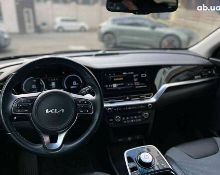 Кіа Niro, об'ємом двигуна 0 л та пробігом 53 тис. км за 21799 $, фото 23 на Automoto.ua