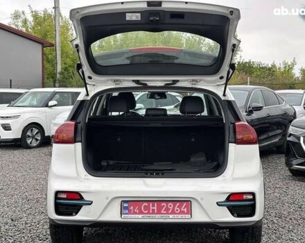 Киа Niro, объемом двигателя 0 л и пробегом 89 тыс. км за 21200 $, фото 5 на Automoto.ua