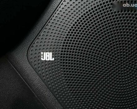 Кіа Niro, об'ємом двигуна 0 л та пробігом 29 тис. км за 22900 $, фото 7 на Automoto.ua