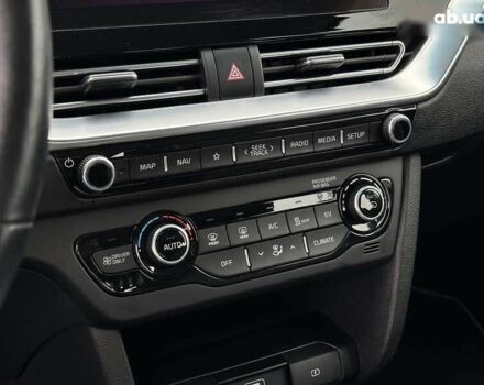 Киа Niro, объемом двигателя 0 л и пробегом 89 тыс. км за 21200 $, фото 12 на Automoto.ua