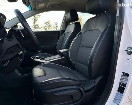 Киа Niro, объемом двигателя 0 л и пробегом 31 тыс. км за 24800 $, фото 1 на Automoto.ua