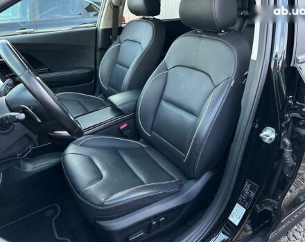 Кіа Niro, об'ємом двигуна 0 л та пробігом 29 тис. км за 22900 $, фото 4 на Automoto.ua