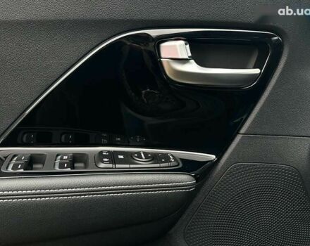 Киа Niro, объемом двигателя 0 л и пробегом 44 тыс. км за 24200 $, фото 2 на Automoto.ua