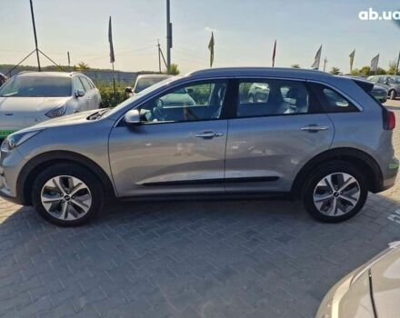 Киа Niro, объемом двигателя 0 л и пробегом 38 тыс. км за 18900 $, фото 17 на Automoto.ua
