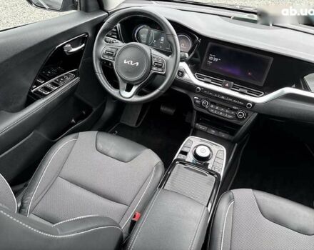 Кіа Niro, об'ємом двигуна 0 л та пробігом 45 тис. км за 23000 $, фото 12 на Automoto.ua