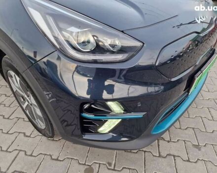 Кіа Niro, об'ємом двигуна 0 л та пробігом 139 тис. км за 22300 $, фото 6 на Automoto.ua