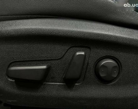 Киа Niro, объемом двигателя 0 л и пробегом 12 тыс. км за 25400 $, фото 4 на Automoto.ua