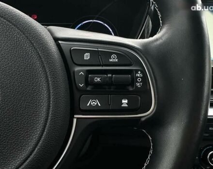 Киа Niro, объемом двигателя 0 л и пробегом 47 тыс. км за 24900 $, фото 9 на Automoto.ua
