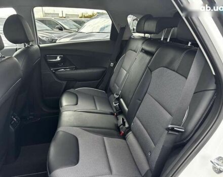 Киа Niro, объемом двигателя 0 л и пробегом 58 тыс. км за 24300 $, фото 25 на Automoto.ua
