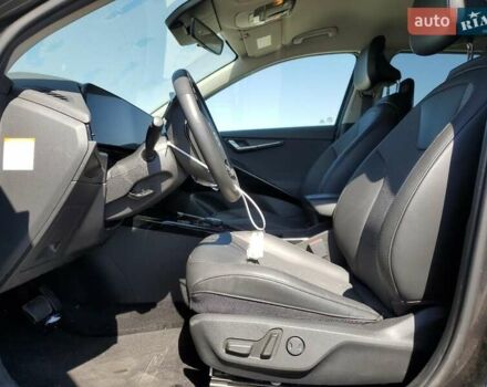 Кіа Niro, об'ємом двигуна 0 л та пробігом 26 тис. км за 8000 $, фото 6 на Automoto.ua