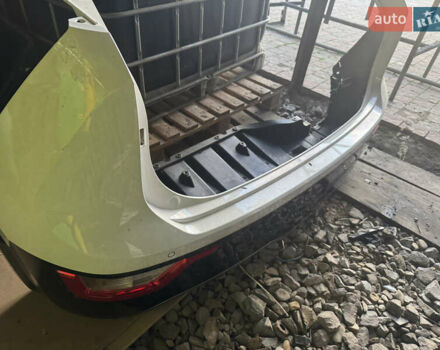 Кіа Niro, об'ємом двигуна 0 л та пробігом 126 тис. км за 17900 $, фото 28 на Automoto.ua