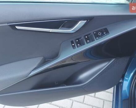 Кіа Niro, об'ємом двигуна 0 л та пробігом 104 тис. км за 19999 $, фото 9 на Automoto.ua