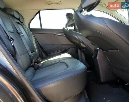 Кіа Niro, об'ємом двигуна 0 л та пробігом 26 тис. км за 8000 $, фото 9 на Automoto.ua