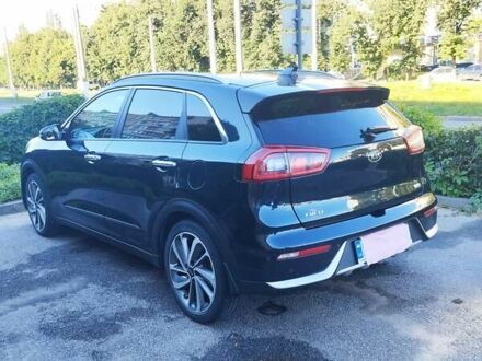 Кіа Niro, об'ємом двигуна 1.58 л та пробігом 31 тис. км за 22000 $, фото 1 на Automoto.ua