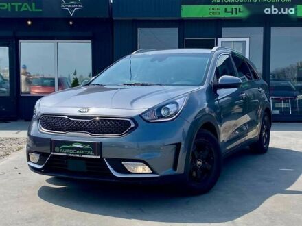 Киа Niro 2017 в Киеве на Automoto.ua Киа Niro, объемом двигателя 0 л и пробегом 139 тыс. км за 15990 $, фото 1 на Automoto.ua