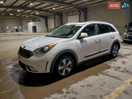 Кіа Niro, об'ємом двигуна 1.58 л та пробігом 155 тис. км за 2100 $, фото 1 на Automoto.ua