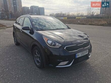 Кіа Niro, об'ємом двигуна 1.58 л та пробігом 121 тис. км за 16400 $, фото 1 на Automoto.ua