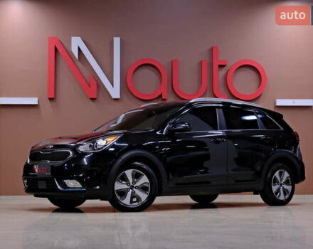 Кіа Niro, об'ємом двигуна 1.58 л та пробігом 143 тис. км за 17900 $, фото 1 на Automoto.ua