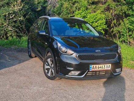 Кіа Niro, об'ємом двигуна 1.58 л та пробігом 114 тис. км за 17900 $, фото 1 на Automoto.ua