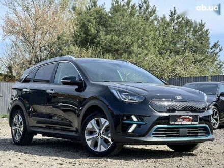 Киа Niro 2019 в Луцке на Automoto.ua Киа Niro, объемом двигателя 0 л и пробегом 112 тыс. км за 17715 $, фото 1 на Automoto.ua