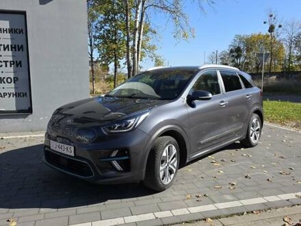 Киа Niro, объемом двигателя 0 л и пробегом 89 тыс. км за 18350 $, фото 1 на Automoto.ua