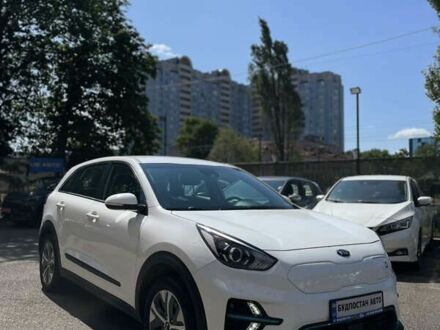 Киа Niro, объемом двигателя 0 л и пробегом 70 тыс. км за 20499 $, фото 1 на Automoto.ua