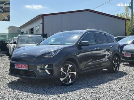 Киа Niro, объемом двигателя 0 л и пробегом 136 тыс. км за 19999 $, фото 1 на Automoto.ua