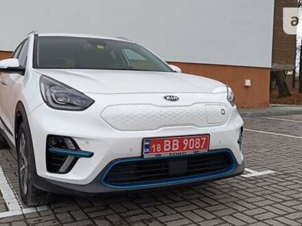 Кіа Niro, об'ємом двигуна 0 л та пробігом 106 тис. км за 23990 $, фото 1 на Automoto.ua