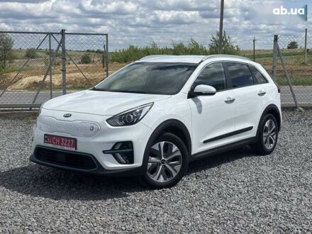 Кіа Niro 2021 у Львові на Automoto.ua Кіа Niro, об'ємом двигуна 0 л та пробігом 100 тис. км за 20250 $, фото 1 на Automoto.ua