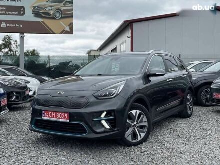 Киа Niro, объемом двигателя 0 л и пробегом 105 тыс. км за 20500 $, фото 1 на Automoto.ua