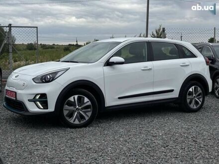 Киа Niro 2021 в Львове на Automoto.ua Киа Niro, объемом двигателя 0 л и пробегом 98 тыс. км за 19550 $, фото 1 на Automoto.ua