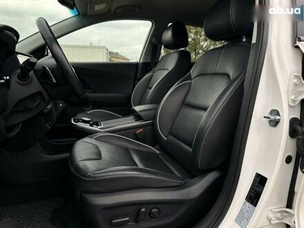 Киа Niro, объемом двигателя 0 л и пробегом 62 тыс. км за 23500 $, фото 1 на Automoto.ua