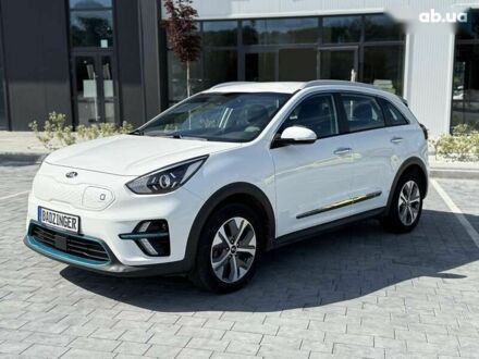 Кіа Niro, об'ємом двигуна 0 л та пробігом 130 тис. км за 18900 $, фото 1 на Automoto.ua