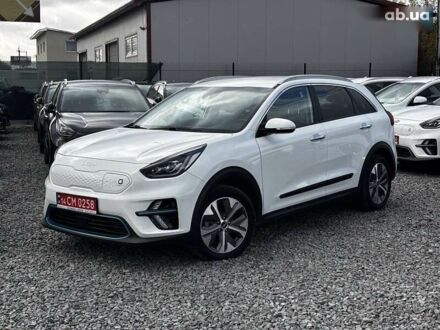 Киа Niro, объемом двигателя 0 л и пробегом 58 тыс. км за 23150 $, фото 1 на Automoto.ua