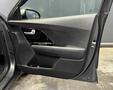 Серый Киа Niro, объемом двигателя 1.6 л и пробегом 213 тыс. км за 14000 $, фото 21 на Automoto.ua