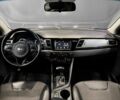 Серый Киа Niro, объемом двигателя 1.6 л и пробегом 213 тыс. км за 14000 $, фото 13 на Automoto.ua